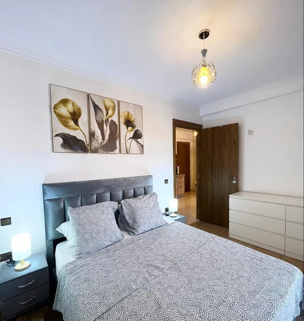 Cozy Apartment In City Center Marrakesh